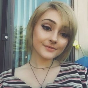 Meet your Posher, Carmen